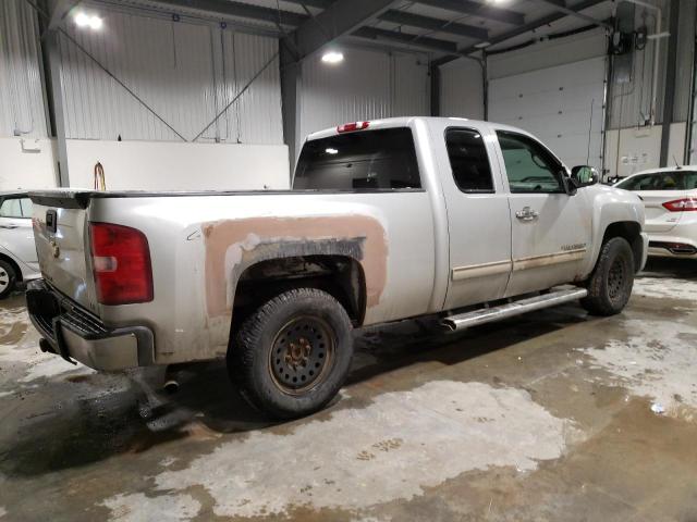 Photo 3 from auction – 2010 CHEVROLET SILVERADO with VIN 1GCSKREA9AZ241383