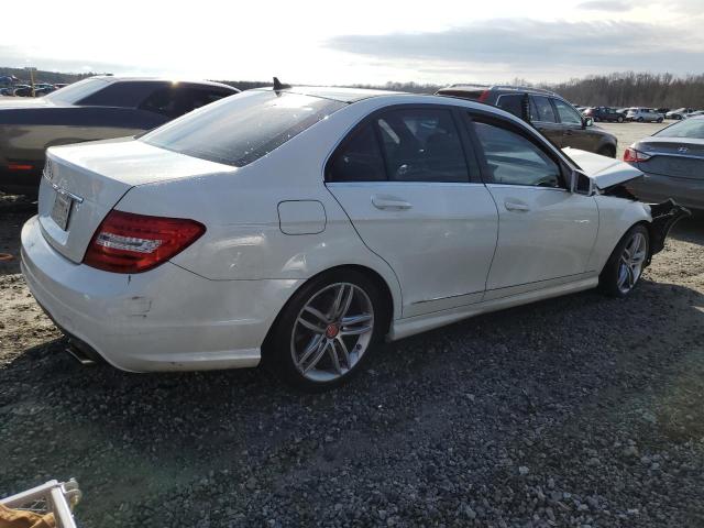 Photo 3 from auction – 2012 MERCEDES-BENZ C 300 4MAT with VIN WDDGF8BB3CA623479