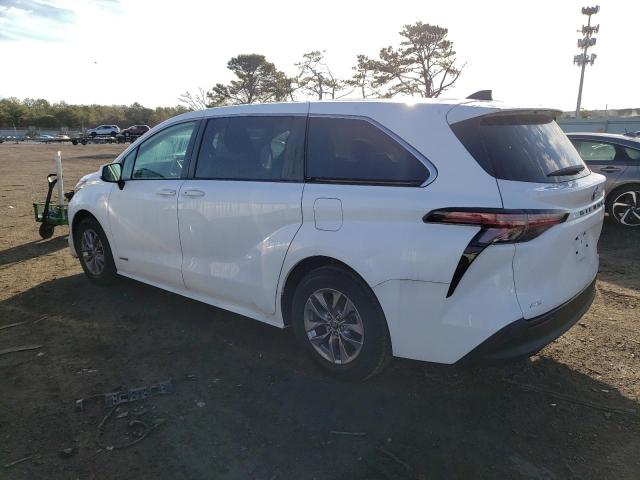 Photo 2 from auction – 2021 TOYOTA SIENNA LE with VIN 5TDKSKFC3MS007270