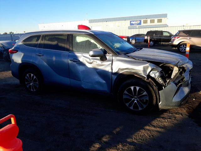 Photo 4 from auction – 2022 TOYOTA HIGHLANDER with VIN 5TDGZRBH8NS163642
