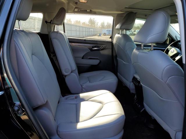 Photo 11 from auction – 2022 TOYOTA HIGHLANDER with VIN 5TDXBRCH8NS554311