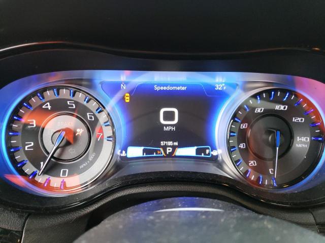 Photo 9 from auction – 2019 CHRYSLER 300 S with VIN 2C3CCABG8KH635104
