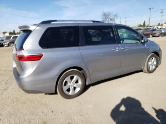Photo 3 from auction – 2017 TOYOTA SIENNA LE with VIN 5TDKZ3DCXHS818994