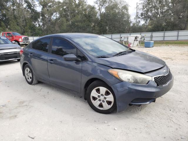 Photo 4 from auction – 2016 KIA FORTE LX with VIN KNAFK4A65G5590088
