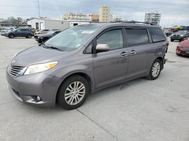 Photo 1 from auction – 2011 TOYOTA SIENNA XLE with VIN 5TDYK3DC7BS014125