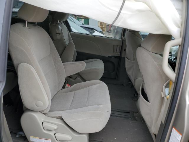 Photo 10 from auction – 2015 TOYOTA SIENNA LE with VIN 5TDKK3DC8FS599535