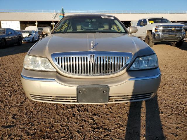 Photo 5 from auction – 2011 LINCOLN TOWN CAR S with VIN 2LNBL8CV4BX756758