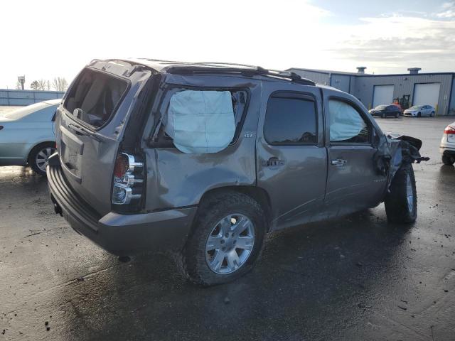 Photo 3 from auction – 2011 CHEVROLET TAHOE K150 with VIN 1GNSKCE00BR211069