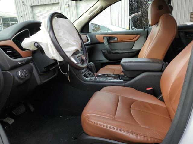 Photo 7 from auction – 2017 CHEVROLET TRAVERSE L with VIN 1GNKRHKDXHJ338869