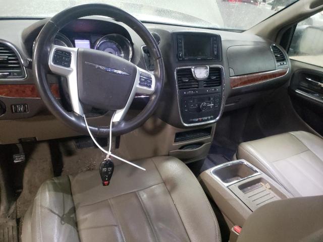 Photo 8 from auction – 2016 CHRYSLER TOWN & COU with VIN 2C4RC1BG5GR213010