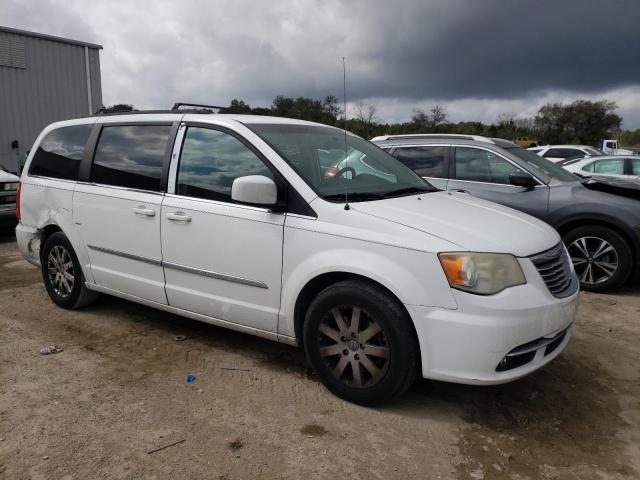 Photo 4 from auction – 2014 CHRYSLER TOWN & COU with VIN 2C4RC1BG0ER156678