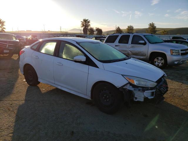 Photo 4 from auction – 2015 FORD FOCUS SE with VIN 1FADP3F25FL262035