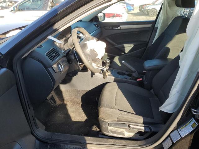 Photo 7 from auction – 2015 VOLKSWAGEN PASSAT S with VIN 1VWAT7A30FC047756