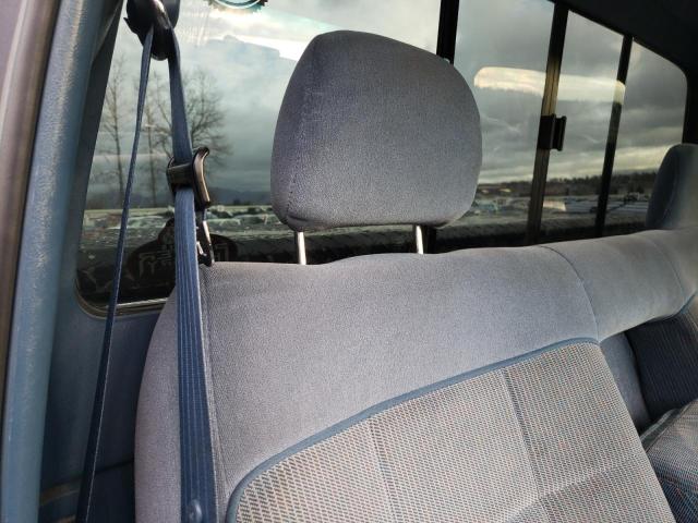 Photo 10 from auction – 1994 FORD F250 with VIN 2FTHF26F9RCA70854