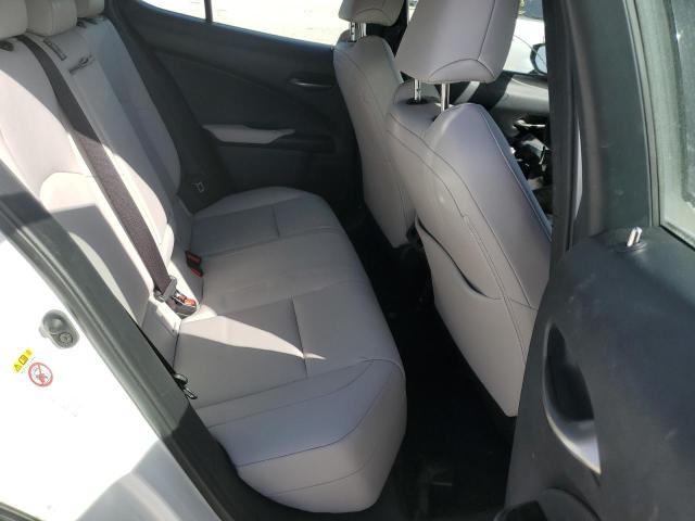 Photo 10 from auction – 2019 LEXUS UX 200 with VIN JTHY3JBH7K2002188