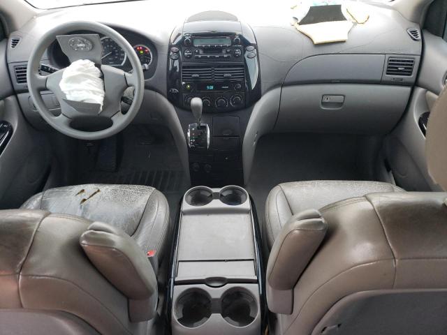 Photo 8 from auction – 2004 TOYOTA SIENNA CE with VIN 5TDZA23C74S195913