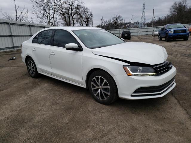 Photo 4 from auction – 2017 VOLKSWAGEN JETTA SE with VIN 3VWDB7AJ8HM266285