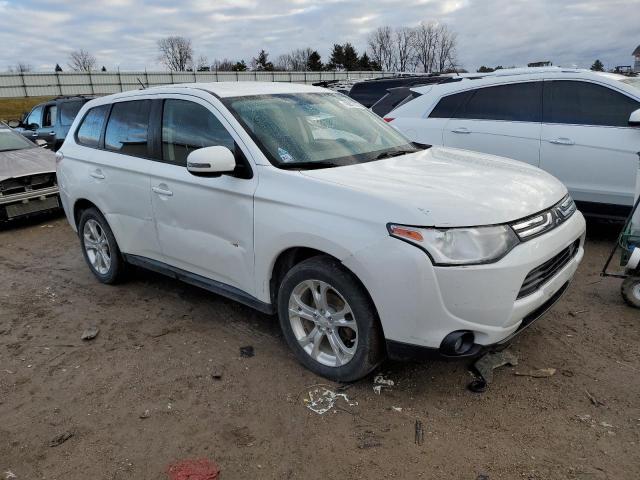 Photo 4 from auction – 2014 MITSUBISHI OUTLANDER with VIN JA4AZ3A35EZ003297