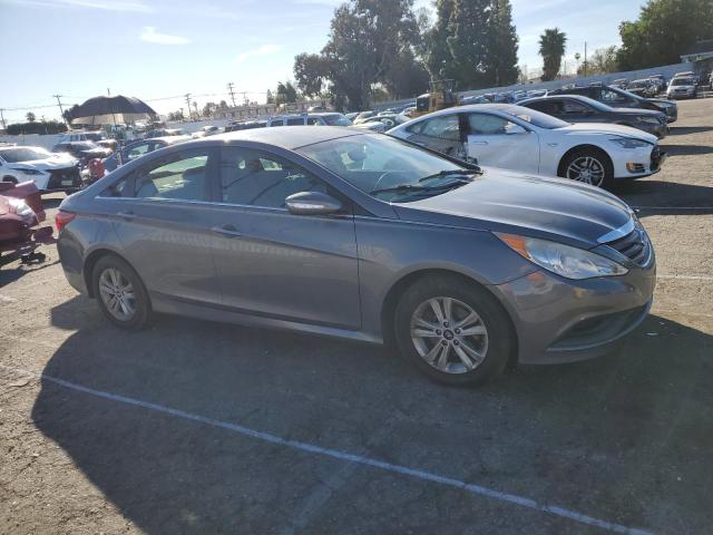 Photo 4 from auction – 2014 HYUNDAI SONATA GLS with VIN 5NPEB4AC9EH898429