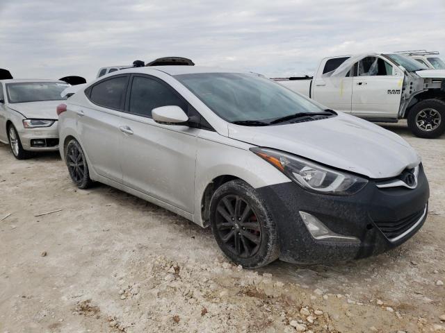 Photo 4 from auction – 2016 HYUNDAI ELANTRA SE with VIN 5NPDH4AE2GH689807