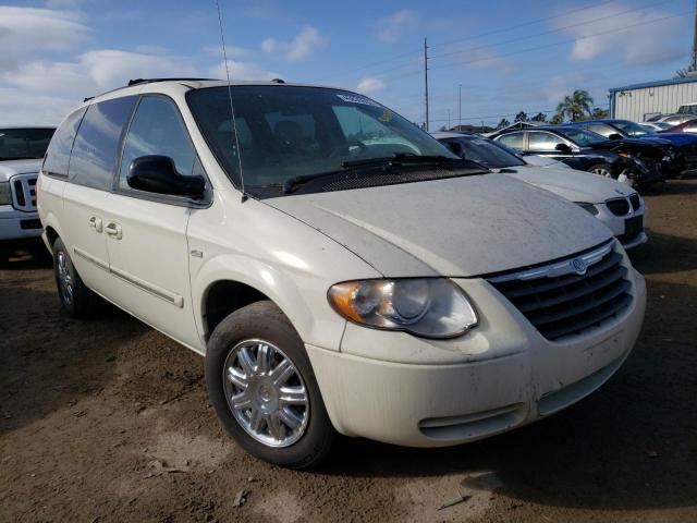 Photo 4 from auction – 2007 CHRYSLER TOWN & COU with VIN 2A4GP54L97R187583