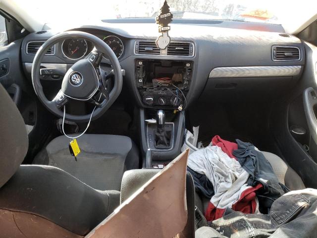 Photo 8 from auction – 2017 VOLKSWAGEN JETTA S with VIN 3VW2B7AJ1HM210891