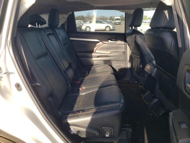 Photo 11 from auction – 2015 TOYOTA HIGHLANDER with VIN 5TDJKRFHXFS106283