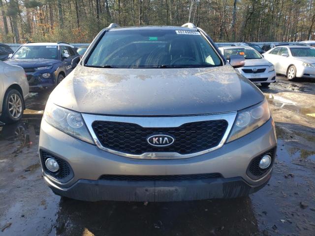 Photo 5 from auction – 2012 KIA SORENTO EX with VIN 5XYKUDA24CG275664