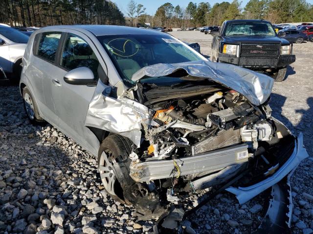 Photo 4 from auction – 2020 CHEVROLET SONIC with VIN 1G1JG6SB8L4105182