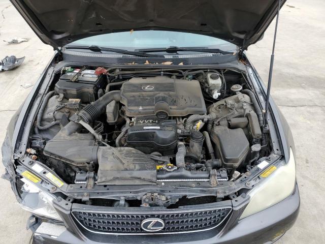 Photo 11 from auction – 2003 LEXUS IS 300 with VIN JTHBD192030065389