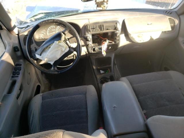 Снимка 8 от търг – 2000 FORD EXPLORER X с VIN 1FMZU73E2YZC00358