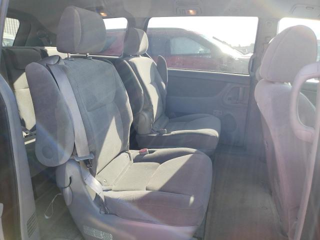 Photo 10 from auction – 2005 TOYOTA SIENNA CE with VIN 5TDZA23C55S292061