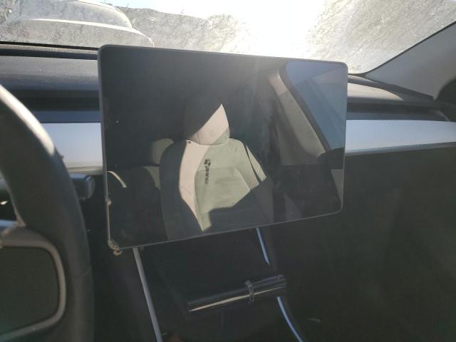 Photo 9 from auction – 2021 TESLA MODEL S with VIN 5YJYGDEE5MF098055