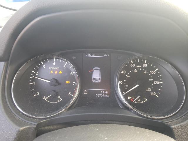 Photo 9 from auction – 2017 NISSAN ROGUE with VIN JN1BJ1CPXHW004797