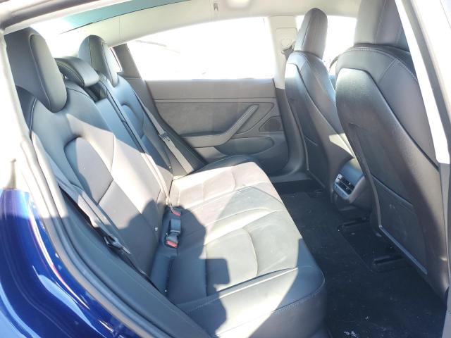 Photo 10 from auction – 2018 TESLA MODEL 3 with VIN 5YJ3E1EA7JF024689