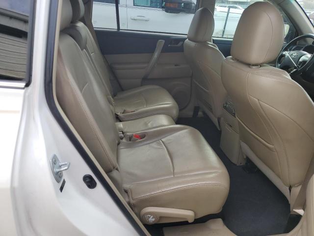 Photo 11 from auction – 2013 TOYOTA HIGHLANDER with VIN 5TDZK3EH5DS116508