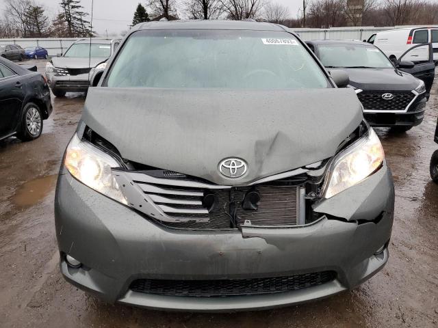 Photo 5 from auction – 2012 TOYOTA SIENNA XLE with VIN 5TDDK3DC9CS045702