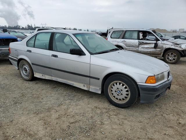 Photo 4 from auction – 1992 BMW 325 I AUTO with VIN WBACB4319NFF94708