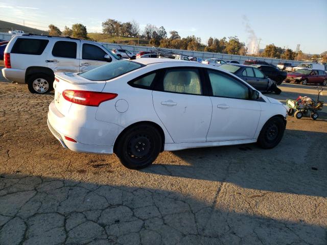 Photo 3 from auction – 2015 FORD FOCUS SE with VIN 1FADP3F25FL262035