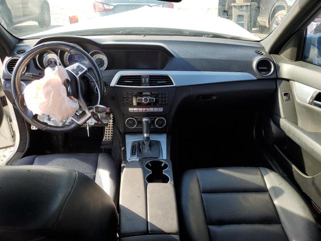 Photo 8 from auction – 2012 MERCEDES-BENZ C 300 4MAT with VIN WDDGF8BB3CA623479