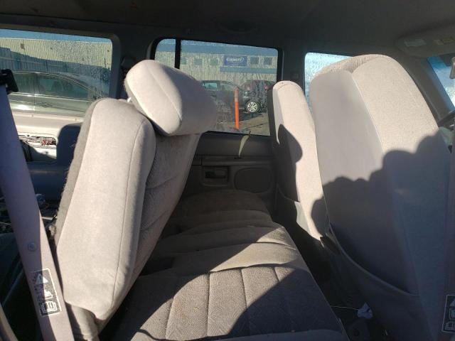 Снимка 11 от търг – 2000 FORD EXPLORER X с VIN 1FMZU73E2YZC00358