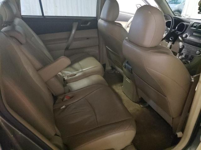 Photo 11 from auction – 2010 TOYOTA HIGHLANDER with VIN 5TDJK3EH8AS037651