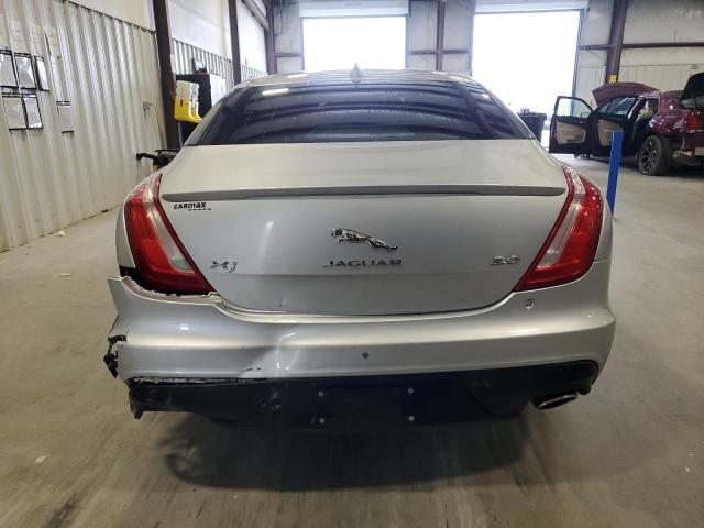 Photo 6 from auction – 2016 JAGUAR XJ with VIN SAJWA1C7XG8W02312