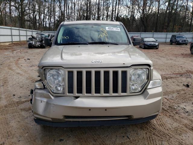 Photo 5 from auction – 2010 JEEP LIBERTY with VIN 1J4PP2GK3AW114418