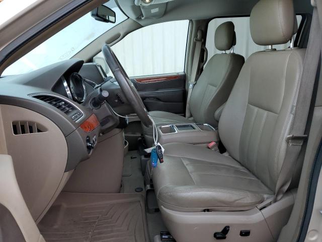 Photo 7 from auction – 2015 CHRYSLER TOWN & COU with VIN 2C4RC1BG9FR715470