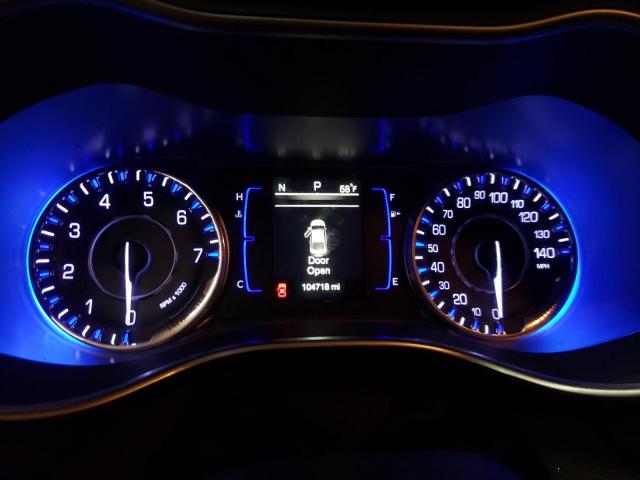 Photo 9 from auction – 2016 CHRYSLER 200 LIMITE with VIN 1C3CCCAB5GN156879