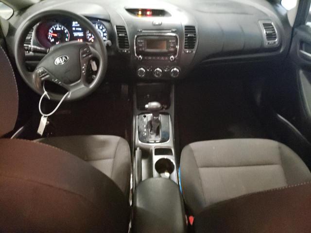 Photo 8 from auction – 2017 KIA FORTE LX with VIN 3KPFK4A76HE145943