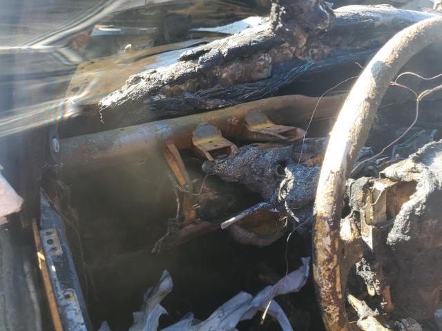 Photo 9 from auction – 1999 TOYOTA 4RUNNER SR with VIN JT3GN86R3X0094992