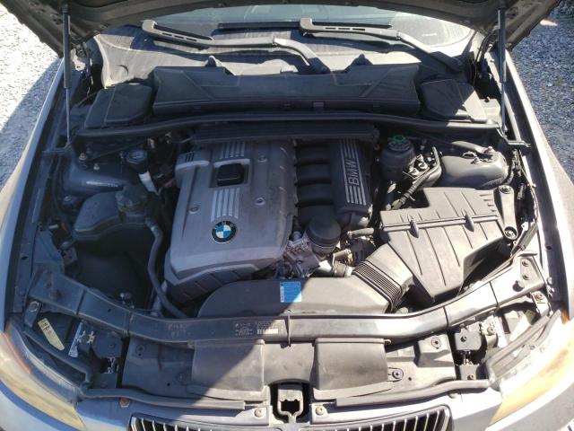 Photo 11 from auction – 2006 BMW 330 I with VIN WBAVB33546KR81808