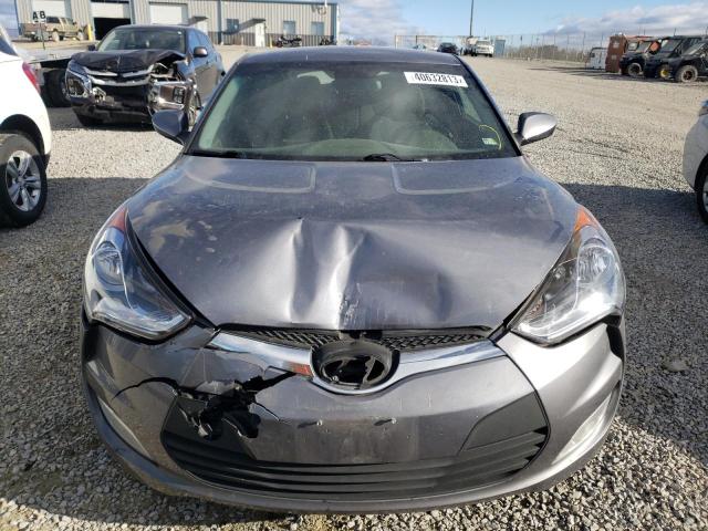 Photo 5 from auction – 2017 HYUNDAI VELOSTER with VIN KMHTC6ADXHU307569